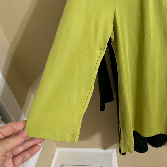 Pima cotton top sz M Issac Mizrahi 3/4 sleeves green pear - Picture 6 of 8